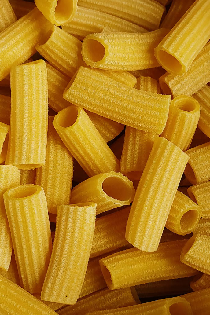 Pasta with ridges