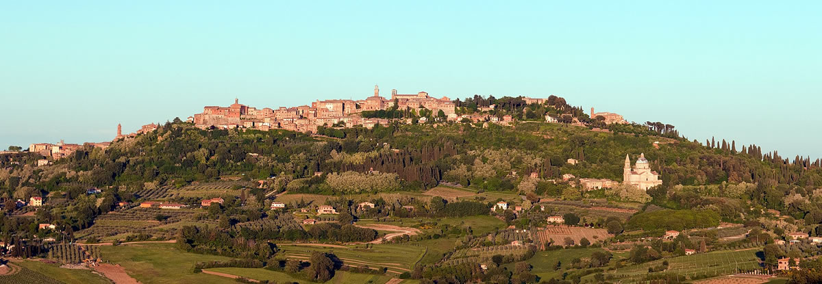 Montepulciano in regio Toscane