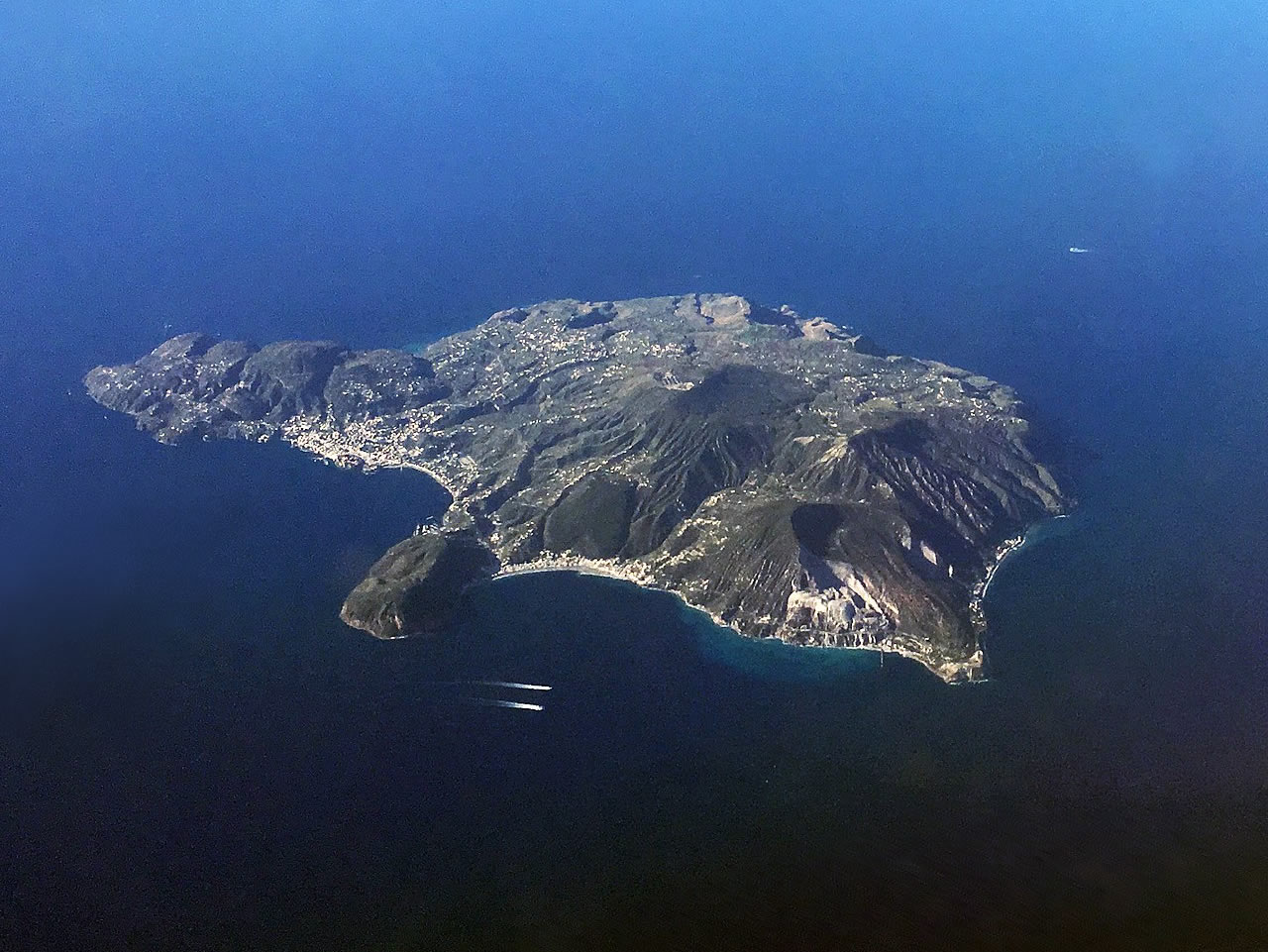 Luchtfoto van Lipari eiland