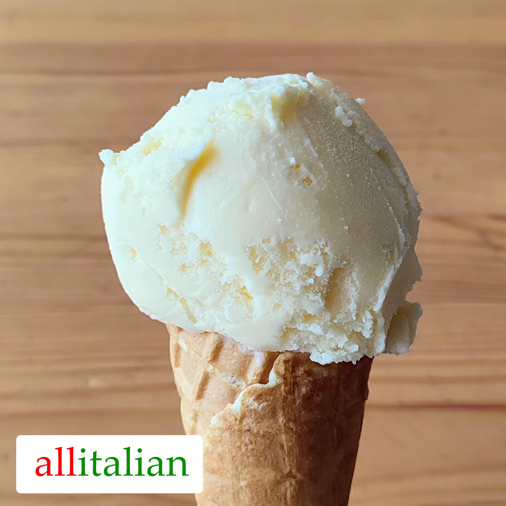 A vanilla ice cream from the recipe book of All Italian