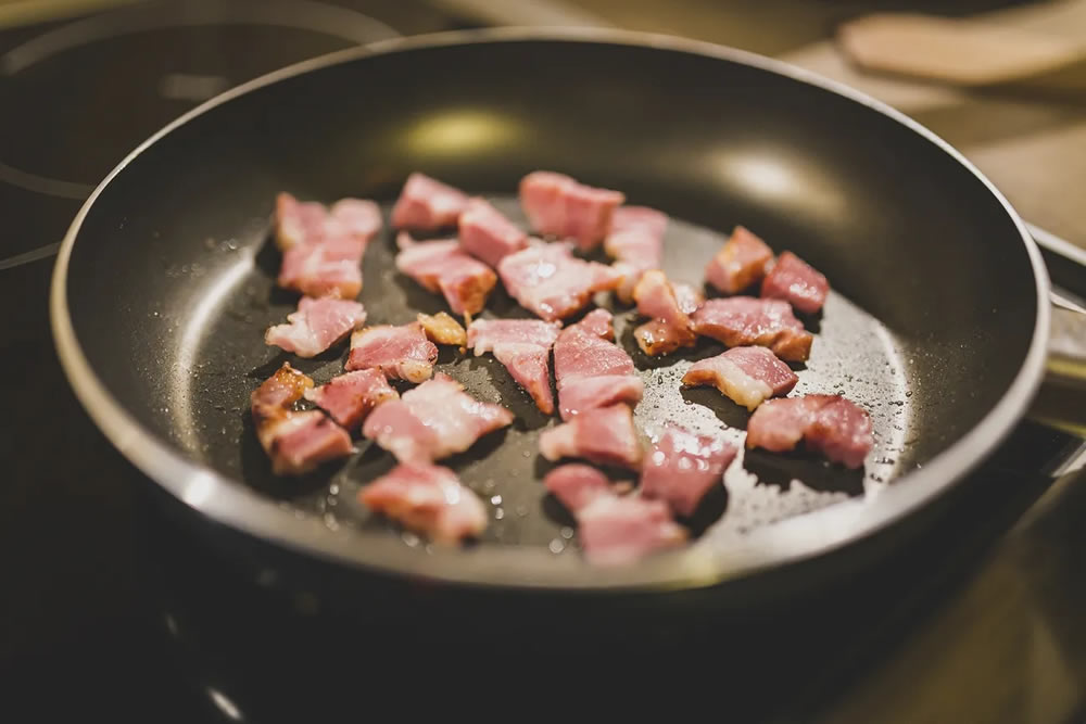 Bereid de pancetta