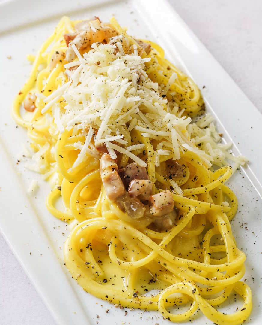 Een bord Spaghetti alla Carbonara
