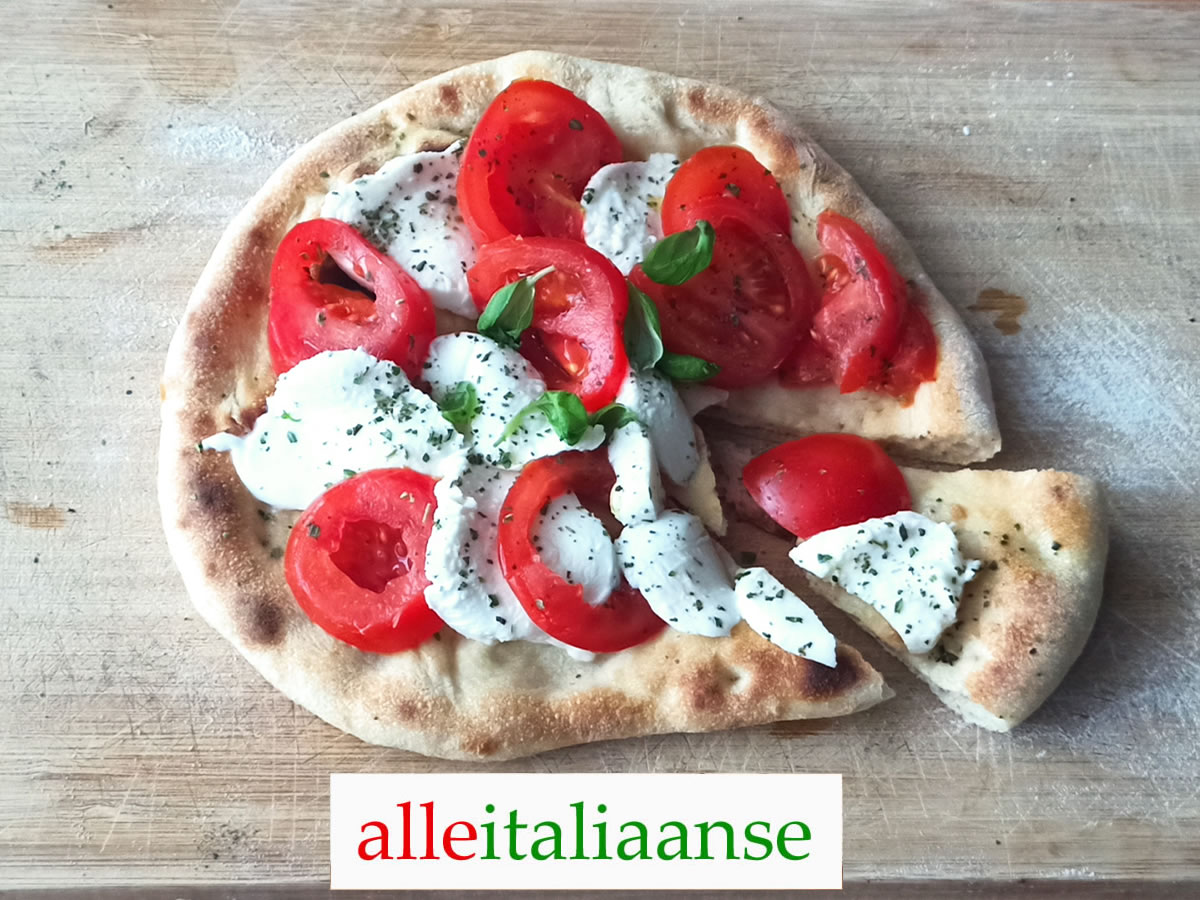 Pizza Caprese 🍕 Simpel Italiaans recept